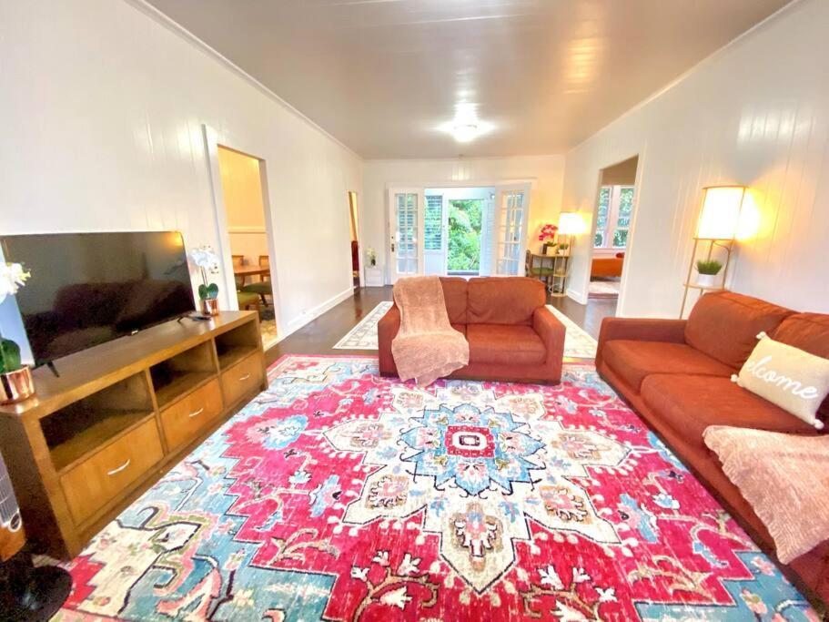 Your Hilo Homebase - Lovely 3 Bedroom In Heart Of Hilo With Ac! Esterno foto