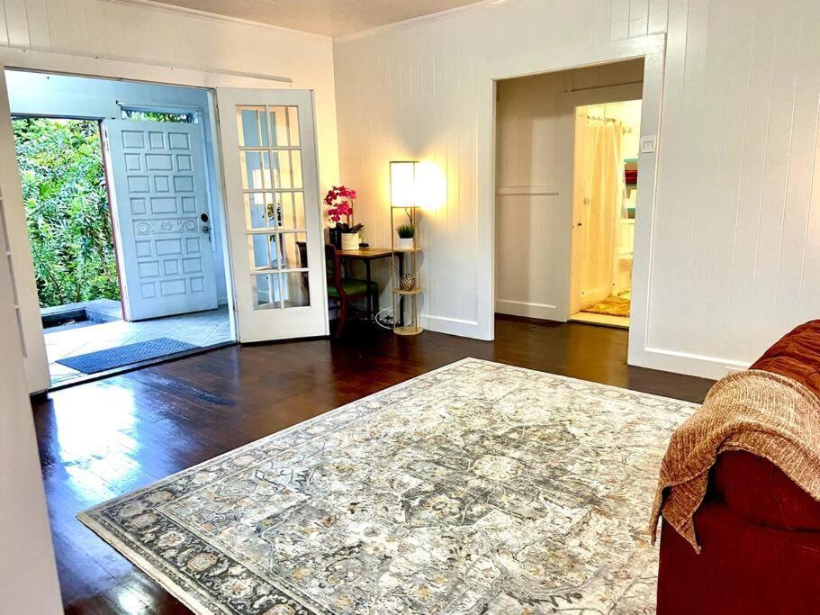 Your Hilo Homebase - Lovely 3 Bedroom In Heart Of Hilo With Ac! Esterno foto