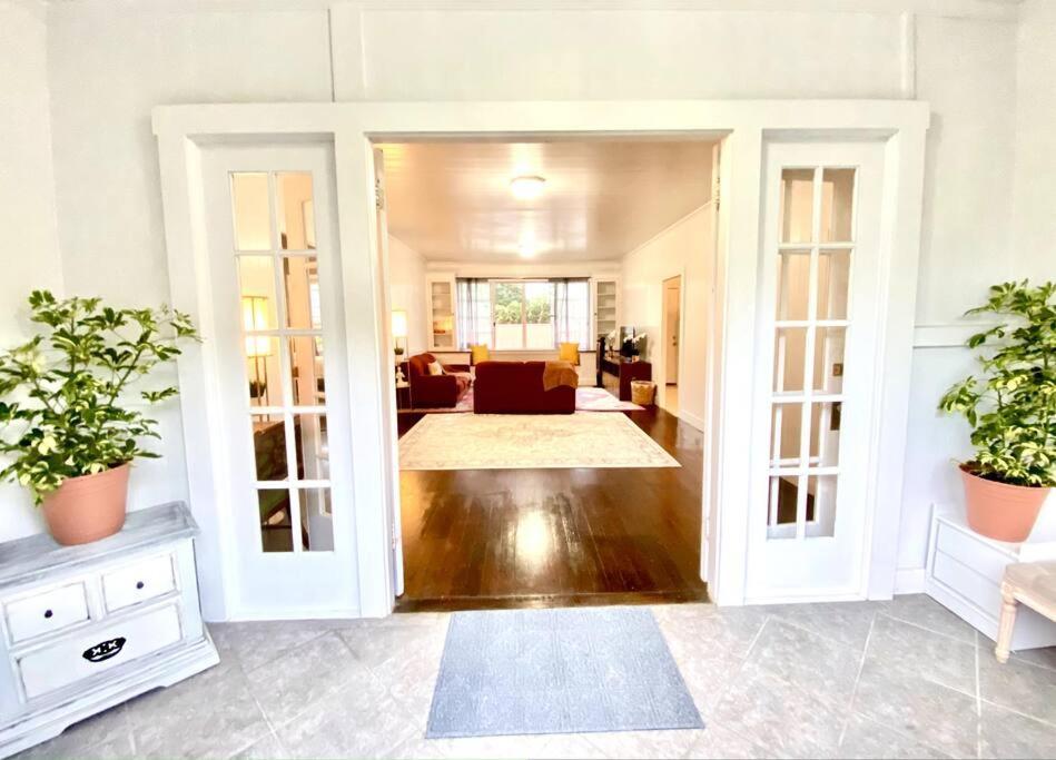 Your Hilo Homebase - Lovely 3 Bedroom In Heart Of Hilo With Ac! Esterno foto